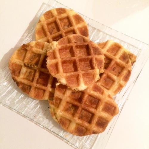 Gaufres de pâte feuilleté au pesto