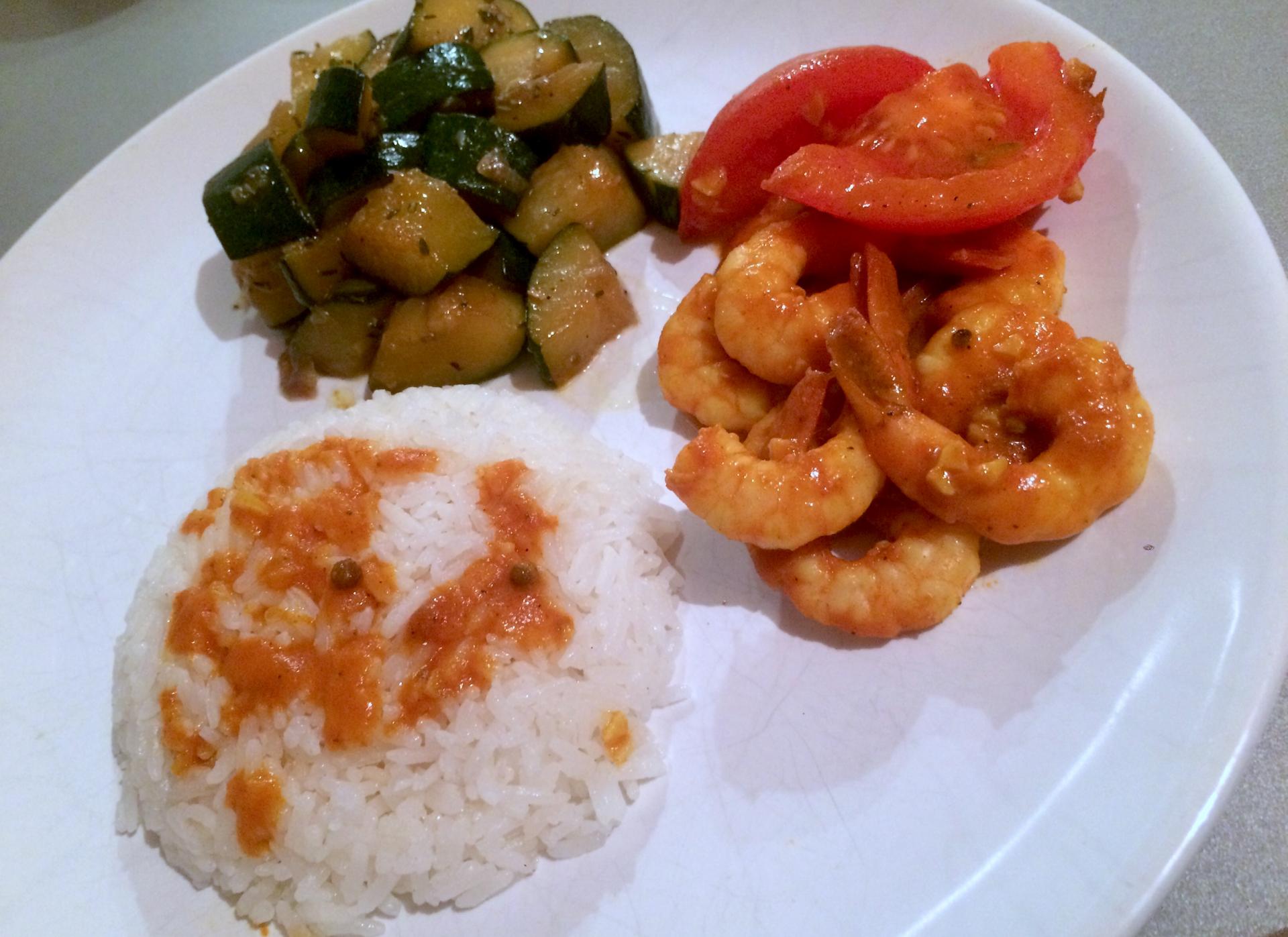 Crevettes sautées à la tomate fraiche