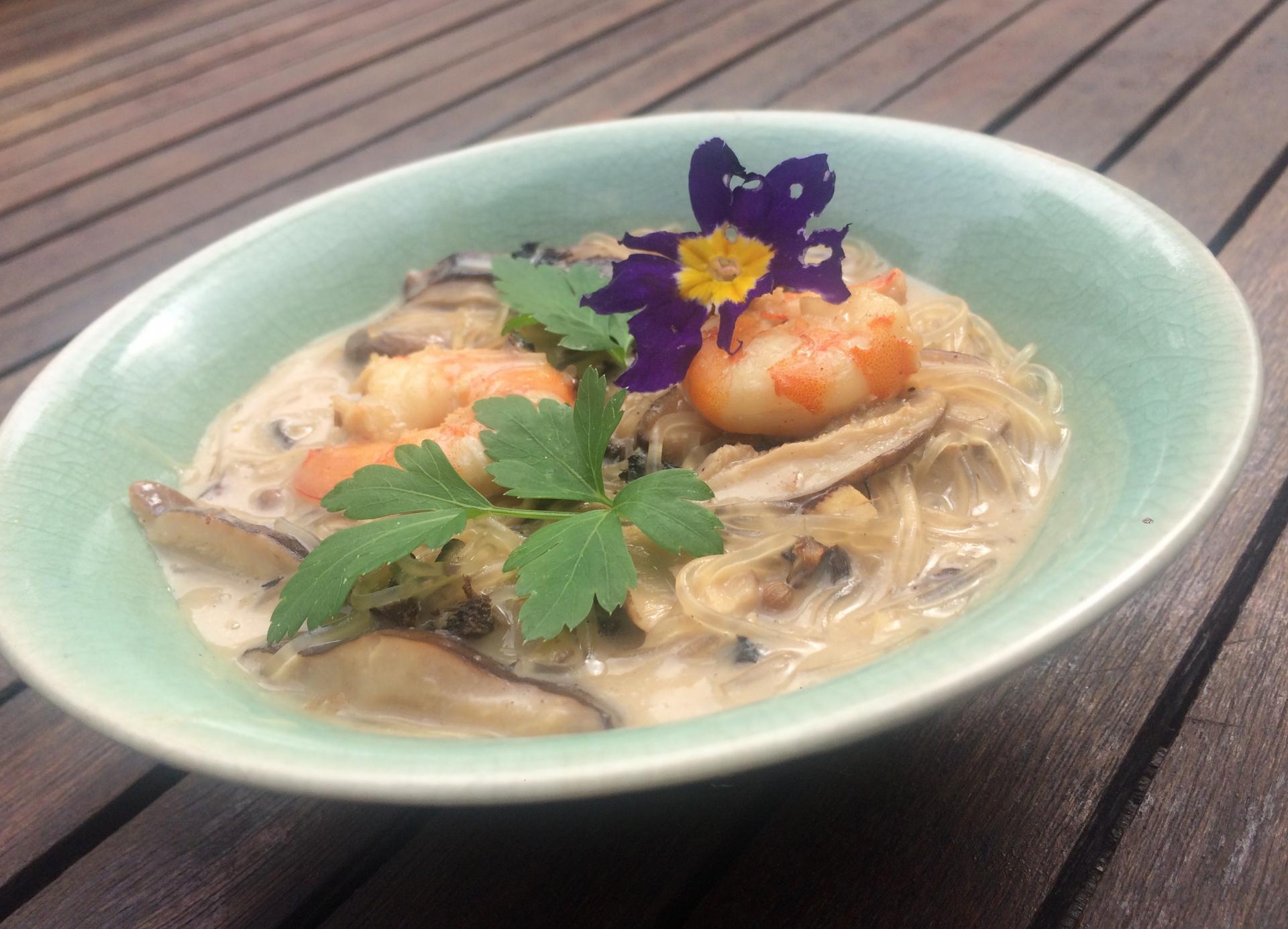 Soupe thaïlandaise coco crevettes