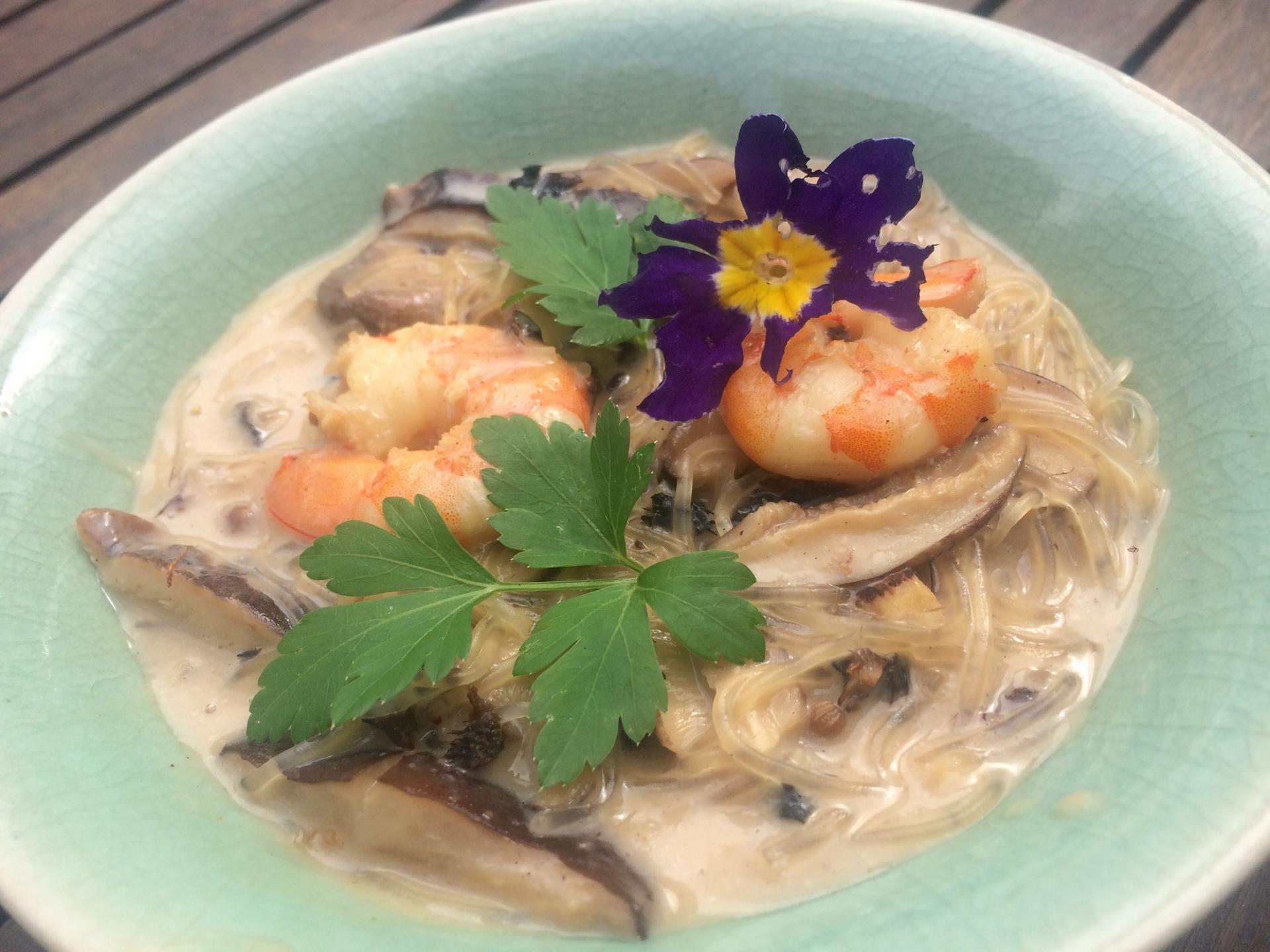 Soupe thaï coco crevettes